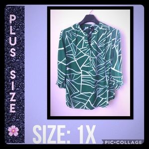 NWOT Green & White New Directions Blouse